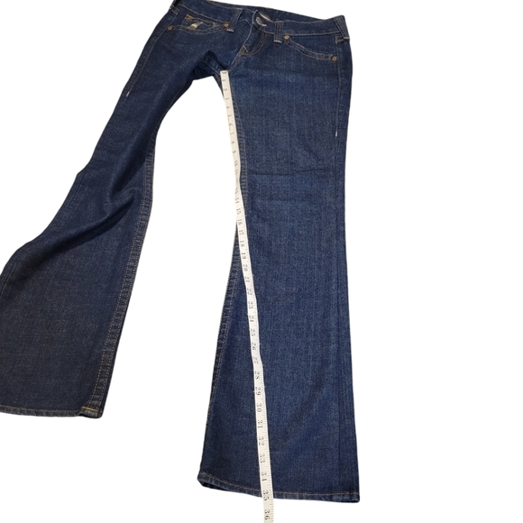 True Religion Becky Low Rise Boot Cut Jeans Dark Blue Gold Logo Print Like New - Picture 4 of 12